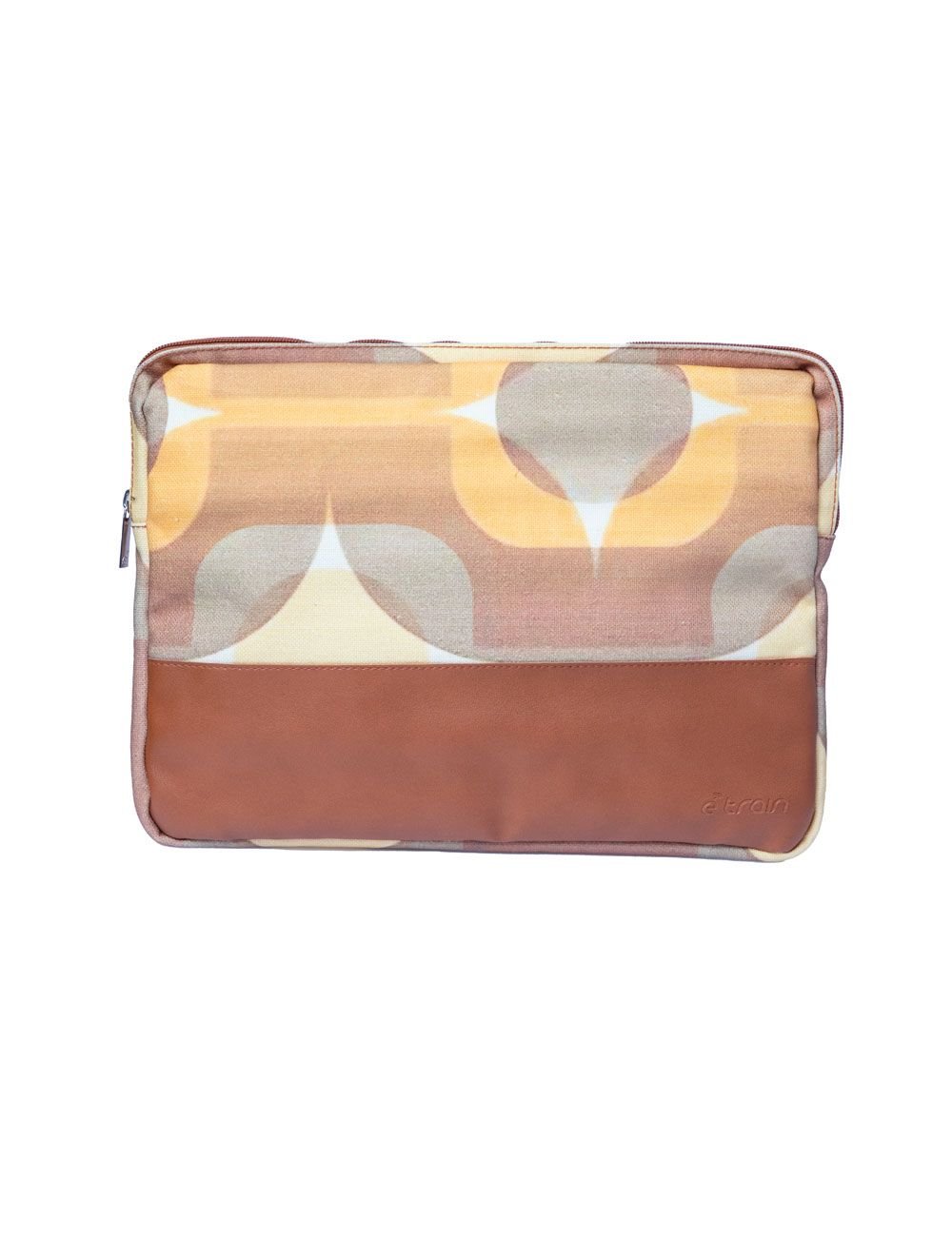 E-train (BG190) Laptop Sleeve High Quality Cotton Material 14" - Brown اي ترين (BG190) شنطة لاب توب Sleeve خامة من القطن حجم يصل الى 14 بوصة - بني