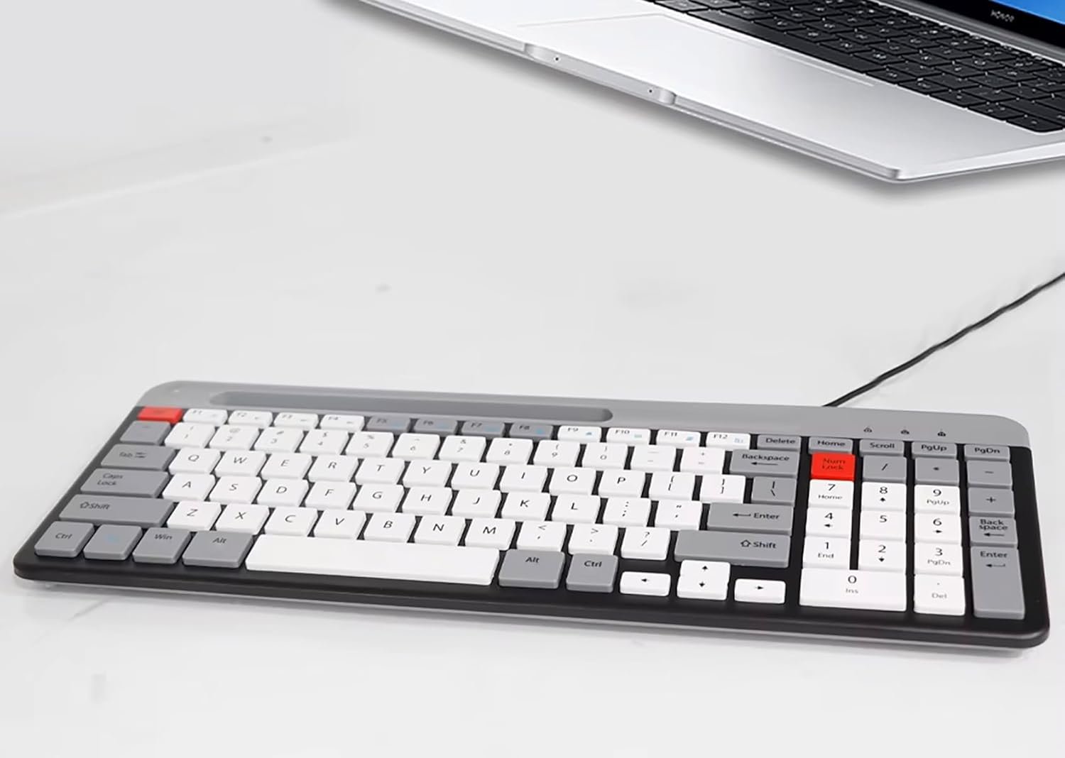 MJK K2 Wired Keyboard - Grey White - الصورة 8
