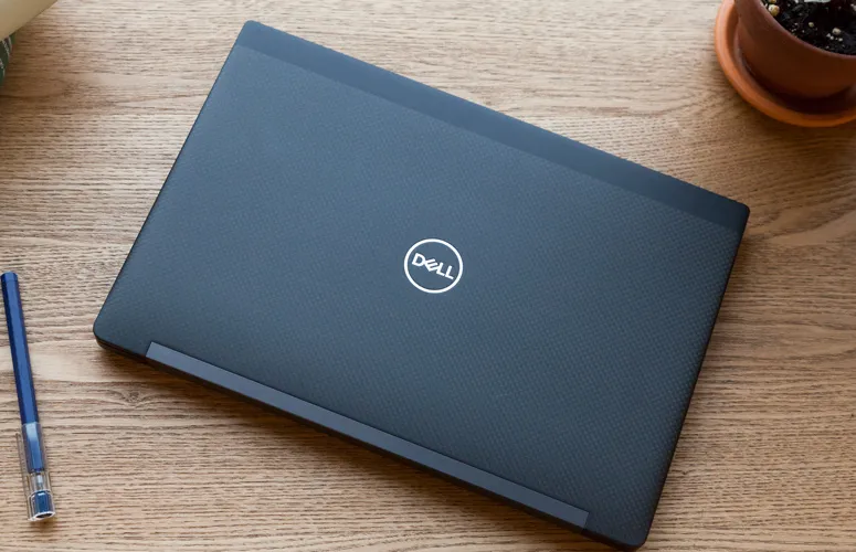 Dell Latitude 7390 Intel core i7-8650U Touch - الصورة 5